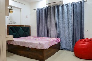 Bedroom in 3 BHK Apartment at Maitri Planet, Kharghar – for Rent