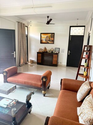 3 BHK Builder Floor For Rent in Sector 46