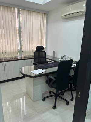  Office Space For Sale in Magarpatta City Pentagon, Hadapsar