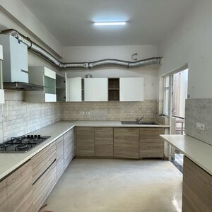 Kitchen in 3 BHK Builder Floor at BPTP Amstoria Country Floor, Sector 102 – for Rent