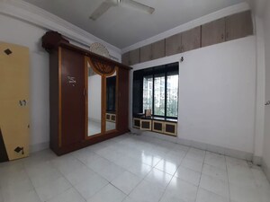 Room in 2 BHK Apartment at New Dindoshi Hill View, Goregaon East – for Rent