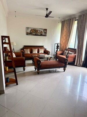 Living Room in 3 BHK Builder Floor at Sector 46 – for Rent