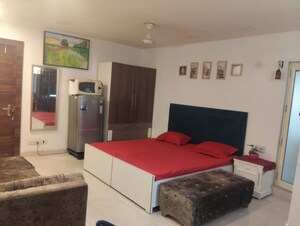 Bedroom in 3 BHK Builder Floor at Sector 46 – for Rent