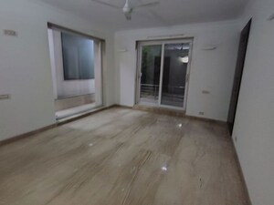 3 BHK Builder Floor For Rent in Sector 46