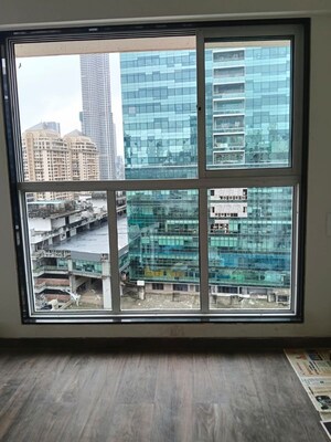 Room in 2 BHK Apartment at The Baya Central, Lower Parel – for Rent