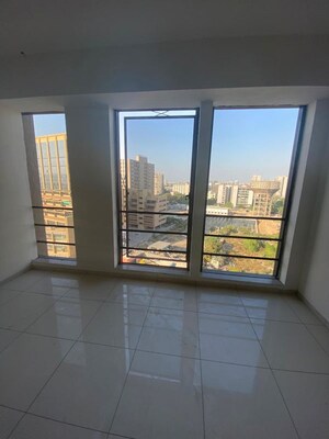Room in  Office Space at Zion Prime, Thaltej – for Rent