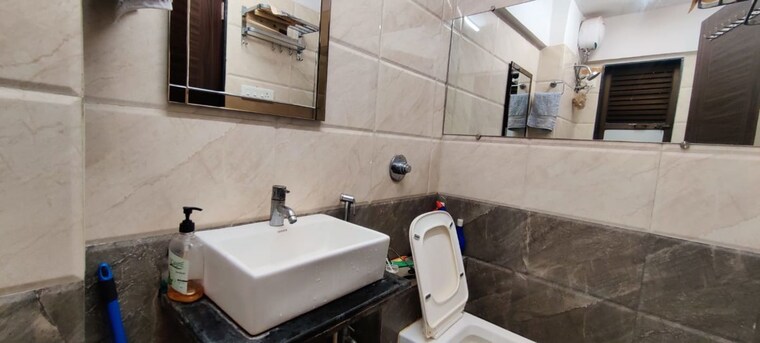 Bathroom, sethia-kalpavruksh-heights 2.5 Bedroom 1360 Sq.Ft. Apartment In Kandivali West Mumbai 10497321