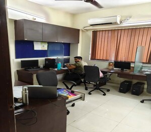  Office Space For Rent in Dadar East