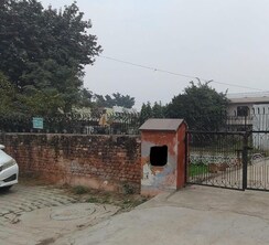 Plot For Sale in Sector 11
