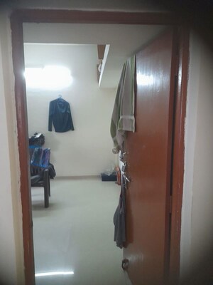 Furnished Amenities in 1 BHK Apartment at Aundh Gaon – for Rent
