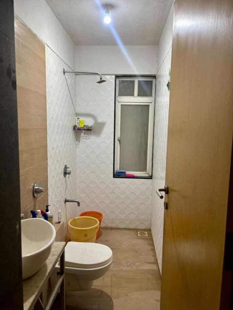Bathroom, florida-river-bank 2 Bedroom 850 Sq.Ft. Apartment In Mundhwa Pune 10497430