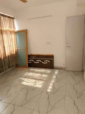 Bedroom in 3 BHK Apartment at Dwarka – for Rent