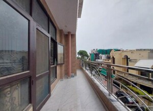 2 BHK Builder Floor For Rent in Sector 41