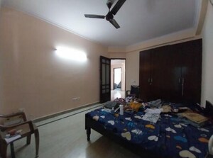 Bedroom in 2 BHK Builder Floor at Sector 41 – for Rent