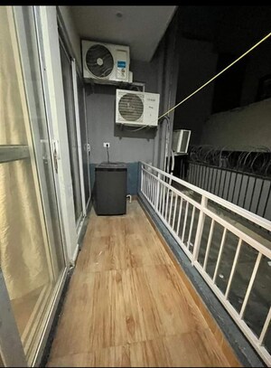 Balcony in 3 BHK Builder Floor at Gupta Awas, Sector 43 – for Rent