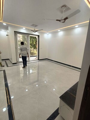 Room in 3 BHK Apartment at Dwarka – for Rent