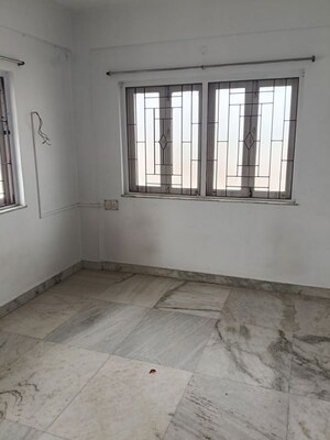  Office Space For Rent in Amrapali Tower, Hazra Road