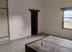 1 BHK Independent House For Rent in Sector 39