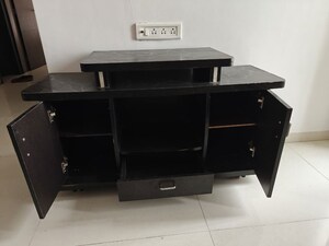 Furnished Amenities in 2 BHK Apartment at Alcon Renaissant, Kharadi – for Rent