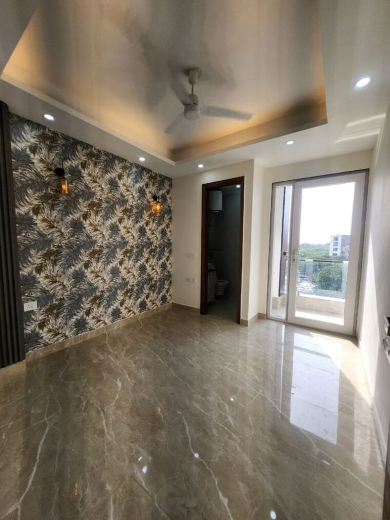 Living Room, freedom fighters enclave 3 Bedroom 1500 Sq.Ft. Builder Floor In Freedom Fighters Enclave Delhi 10497506
