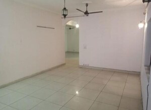 Room in 3 BHK Independent House at Sector 31 – for Rent