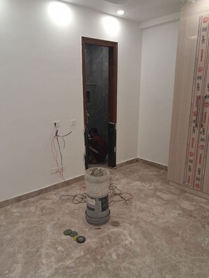 Room in 3 BHK Apartment at Jawahar Nagar – for Rent