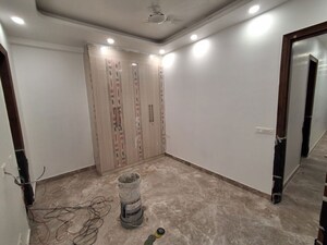 Room in 3 BHK Apartment at Jawahar Nagar – for Rent