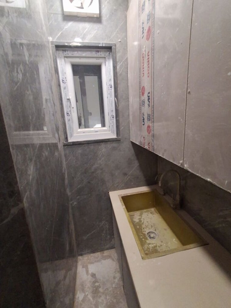 undefined, jawahar nagar 3 Bedroom 125 Sq.Yd. Apartment In Jawahar Nagar Delhi 10497464