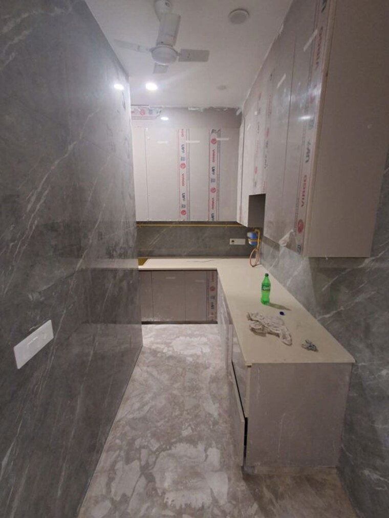 Kitchen, jawahar nagar 3 Bedroom 125 Sq.Yd. Apartment In Jawahar Nagar Delhi 10497464