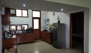 Room in 2 BHK Independent House at Sector 44 – for Rent