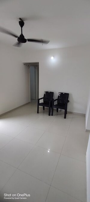 Team Area in 2 BHK Apartment at Kohinoor Zen Estate, Kharadi – for Rent