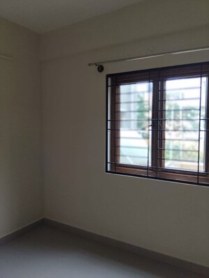 Room in 2 BHK Apartment at Indiranagar – for Rent