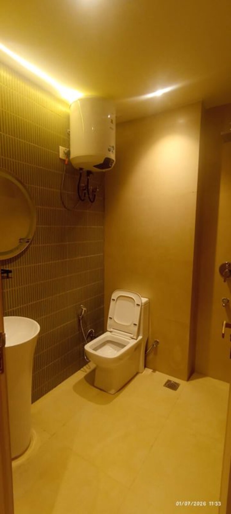 Bathroom, ansal-api-happy-homes 1 Bedroom 850 Sq.Ft. Apartment In Sector 42 Gurgaon 10497621