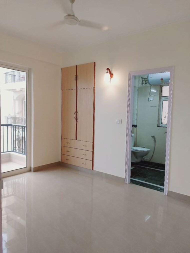 Room, dlf-regency-park-i 2 Bedroom 1105 Sq.Ft. Builder Floor In Dlf Phase iv Gurgaon 10497646