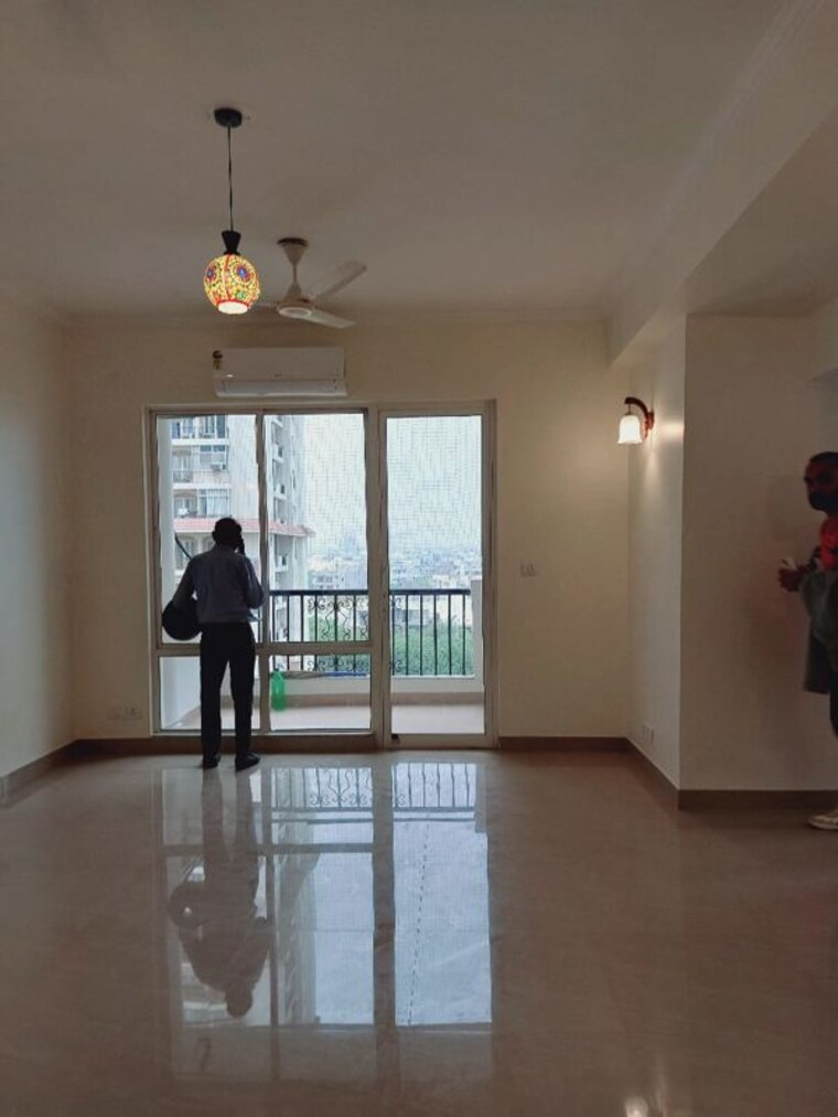 Living Room, dlf-regency-park-i 2 Bedroom 1105 Sq.Ft. Builder Floor In Dlf Phase iv Gurgaon 10497646