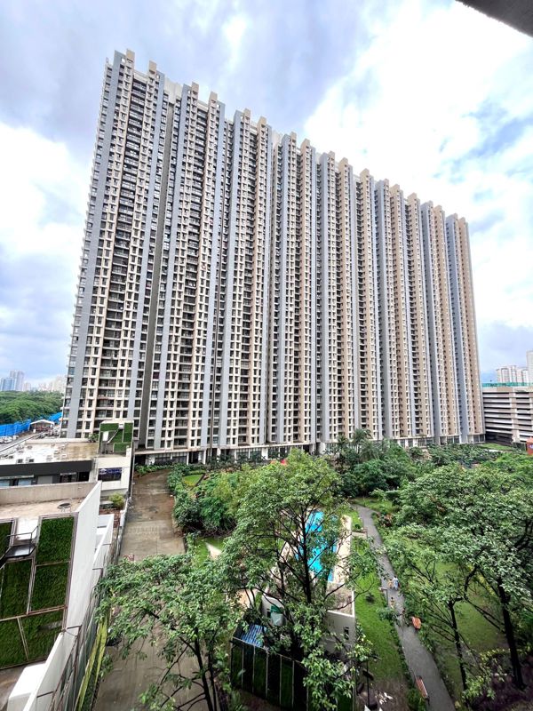 1 BHK + Pooja Room 550 Sq.Ft. Apartment in Raymond The Address