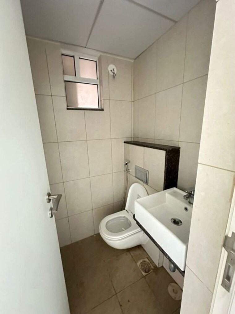 Bathroom, godrej-green-vistas 1 Bedroom 480 Sq.Ft. Apartment In Mahalunge Pune 10497654
