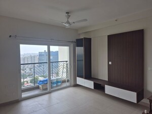 Room in 2 BHK Apartment at Puravankara Purva Zenium, Hosahalli – for Rent