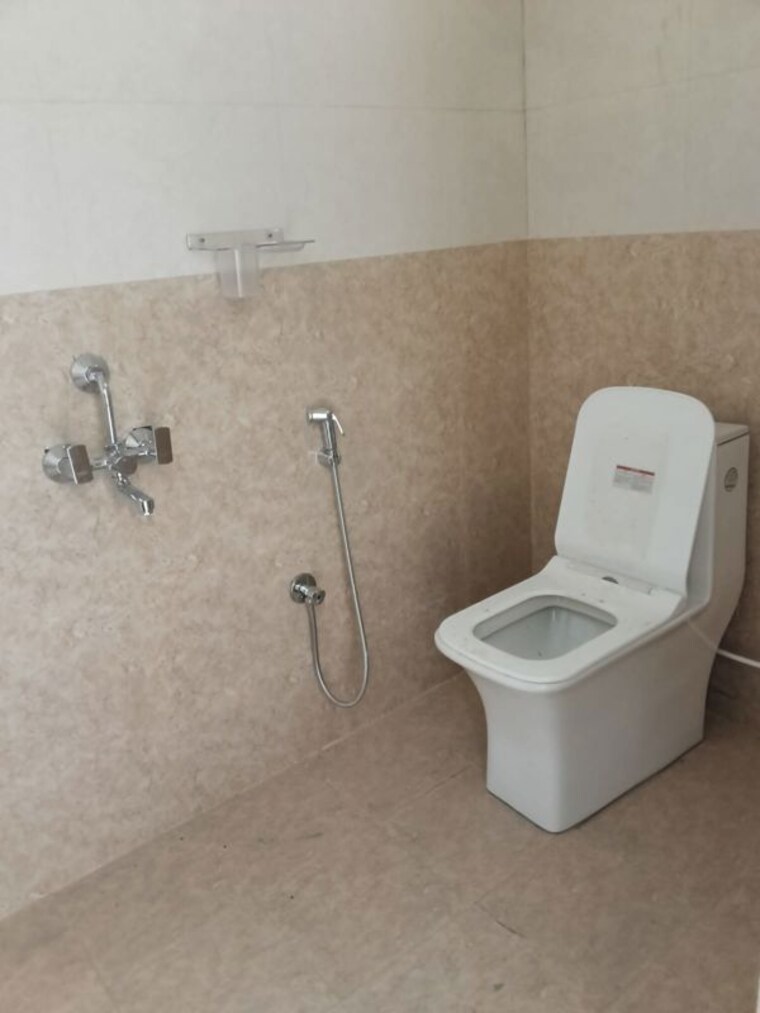 Bathroom, miyapur 3 Bedroom 1600 Sq.Ft. Apartment In Miyapur Hyderabad 10497681