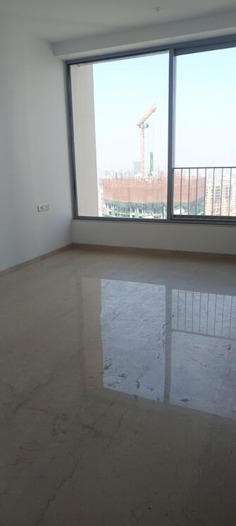 3 BHK 1093 Sq.Ft. Apartment in Oberoi Sky City