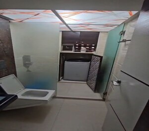 Team Area in 2.5 BHK Apartment at Dadar East – for Rent