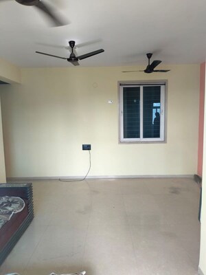Room in 2 BHK Apartment at Vijay Nagari Annex, Waghbil – for Rent