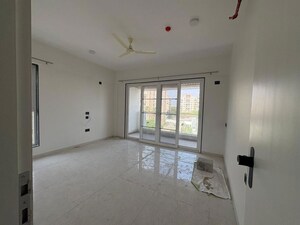Room in 3 BHK Apartment at Pashan Gaon – for Rent