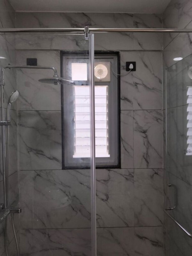 Bathroom, pashan gaon 3 Bedroom 1400 Sq.Ft. Apartment In Pashan Gaon Pune 10497808