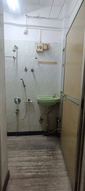 Bathroom in 1 BHK Apartment at Sagar Avenue, Santacruz East – for Rent
