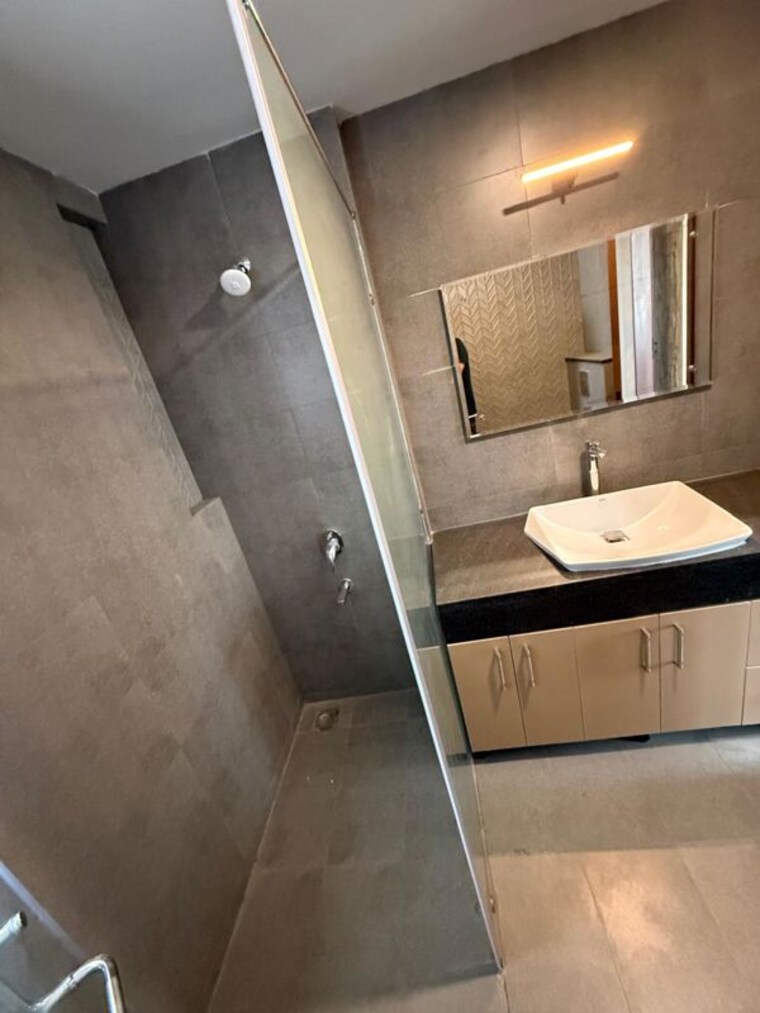 Kitchen, krisumi-waterside-residences 3 Bedroom 2500 Sq.Ft. Apartment In Sector 36a Gurgaon 10497818