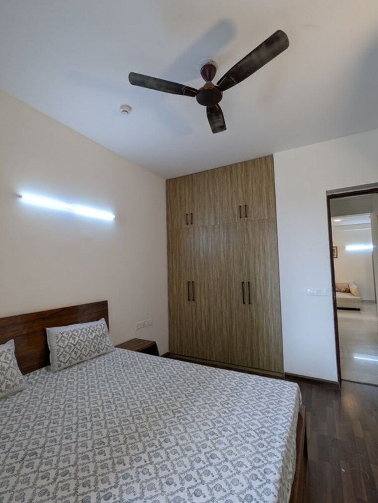 Bedroom, capital-residency-360 3.5 Bedroom 1976 Sq.Ft. Apartment In Sector 70a Gurgaon 10497814