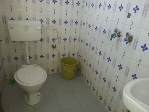 Bathroom in 1 RK Independent House at Rt Nagar – for Rent