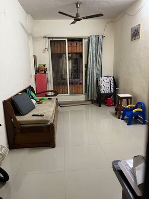 1 BHK Apartment For Rent in Dombivli East