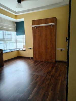 Room in 2 BHK Apartment at Bhartiya City Nikoo Homes II, Thanisandra Main Road – for Rent